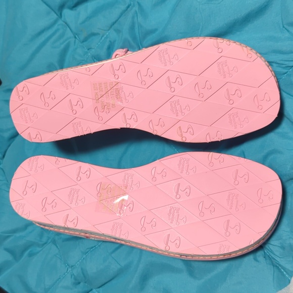 NWOT Hot Chocolate Design Kitschy Blanket Platforms Size 40 - Picture 3 of 4